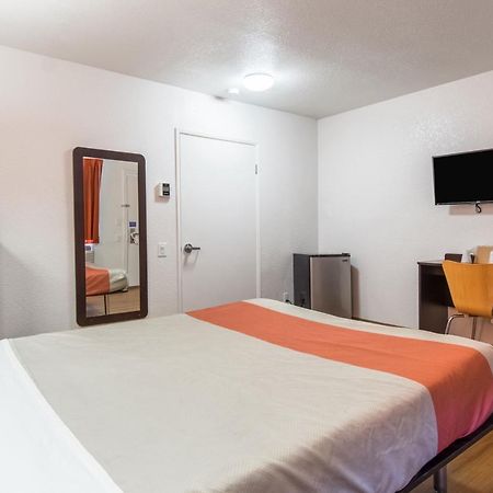 Motel 6 Bakersfield Luaran gambar