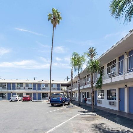 Motel 6 Bakersfield Luaran gambar