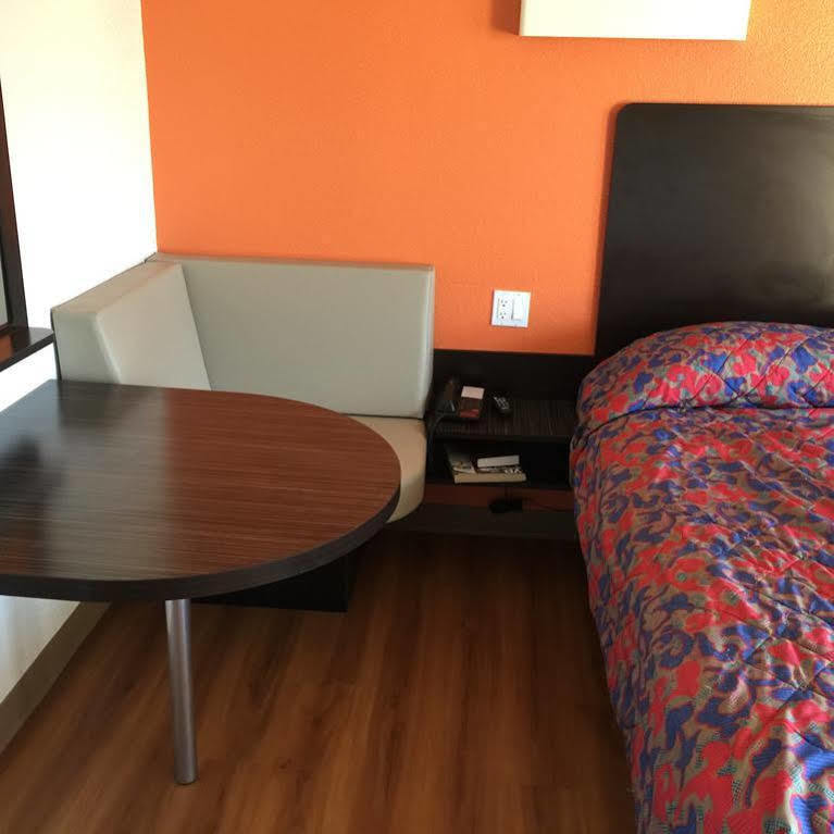 Motel 6 Bakersfield Luaran gambar