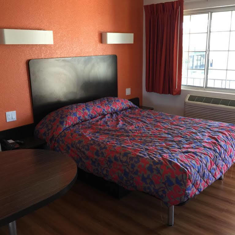 Motel 6 Bakersfield Luaran gambar