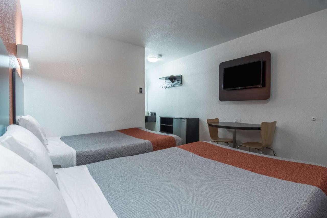 Motel 6 Bakersfield Luaran gambar