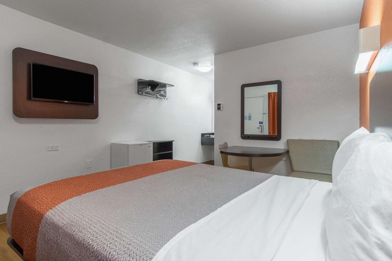 Motel 6 Bakersfield Luaran gambar